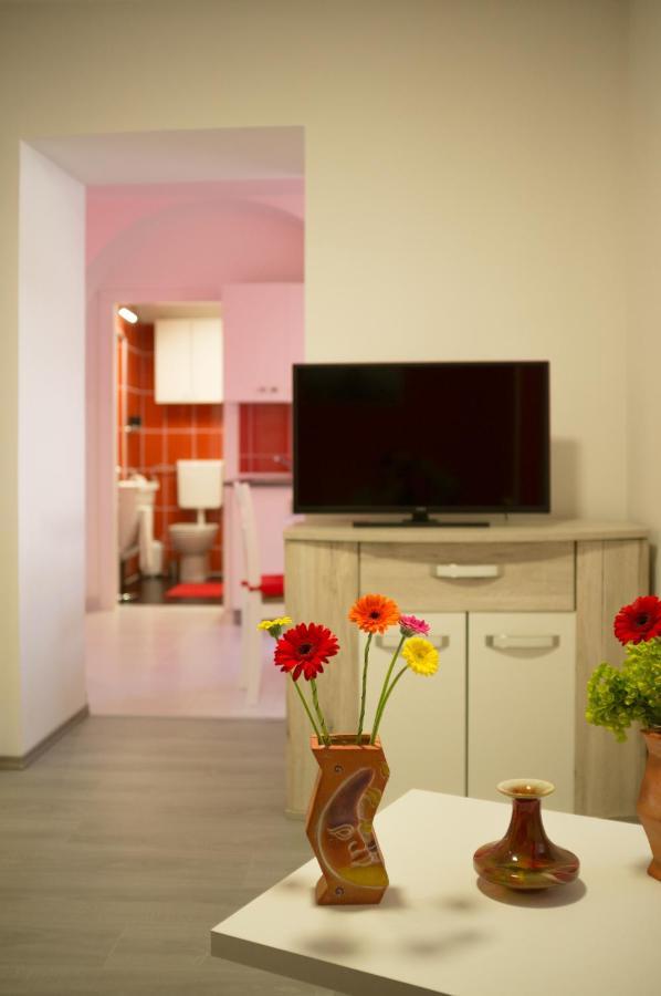 Studio Apartment "Dusica" Rijeka Exterior photo